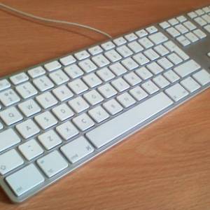 出售  apple USB Keyboard