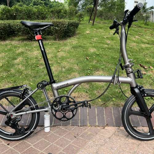 2025 最新款超輕版 ACEOFFIX C5 5速 啞黑色碳前叉 碳三刀 鋁合金折叠車 送前後蛙燈叮...