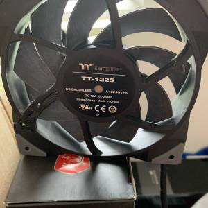 Thermaltake TT-1225  風扇
