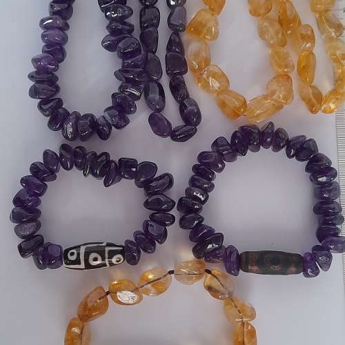 天然A級黃晶/紫晶頸鏈約16寸，手串配天珠，每款一百五十元，兩款八折全部七款七折，...