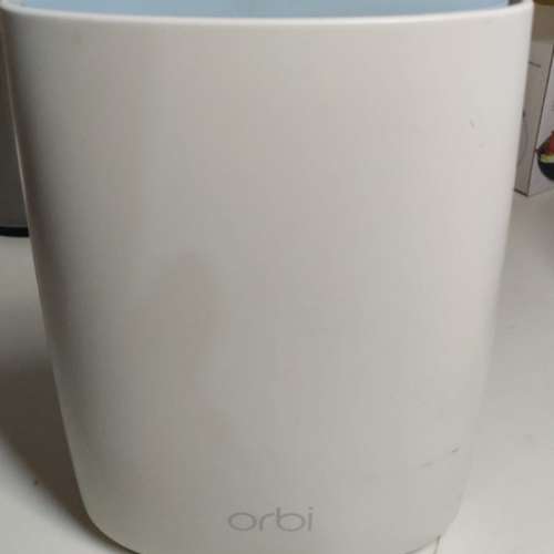 Netgear RBR50 — Orbi AC3000 三頻 WiFi 路由器