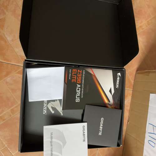 i7-9700K + Z390 AORUS ELITE + 16GB RAM