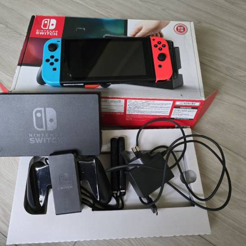 Nintendo Switch 1代細電版