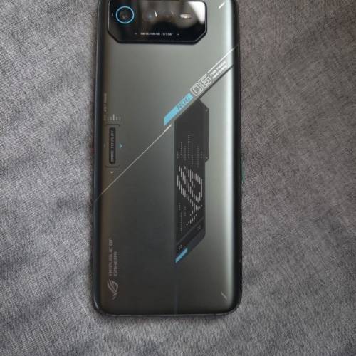 ASUS ROG PHONE 6D 16+256GB 國際版雙卡5G 新淨