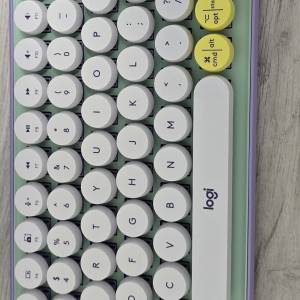 Logitech POP keyboard 連mouse