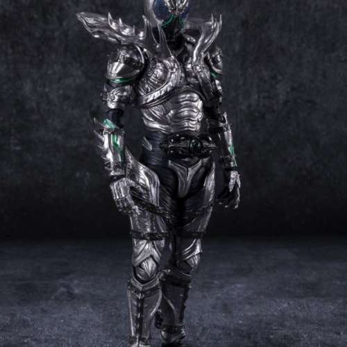 S.H.Figuarts KAMEN RIDER SHADOWMOON