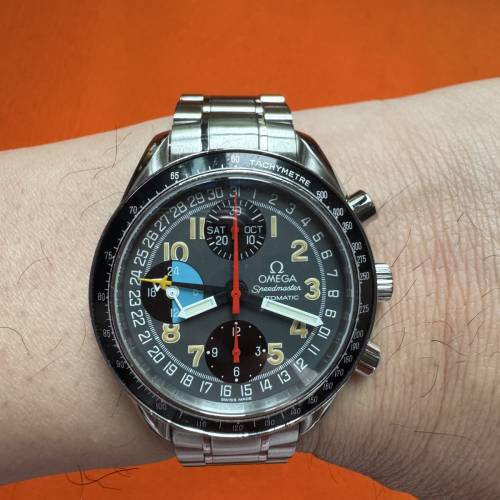 Omega Speedmaster triple date