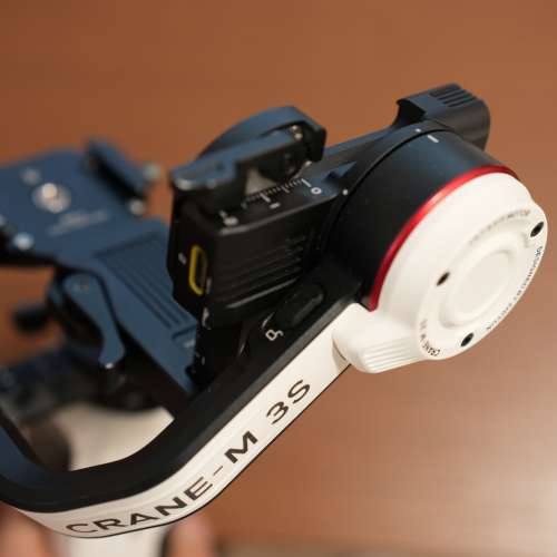 智云 Zhiyun Crane M3S｜小巧好用｜操作正常｜送 F38 快拆架