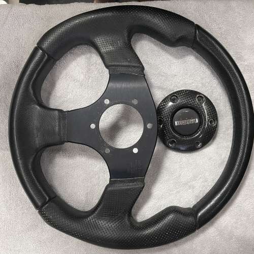 MOMO 真皮碳纖維軚環