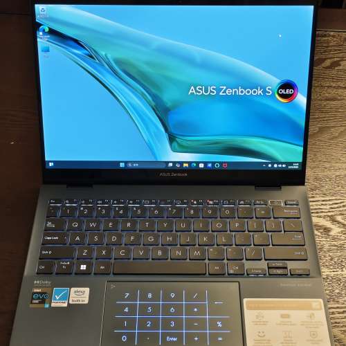 ASUS Zenbook S 13 Flip OLED UP5302ZA