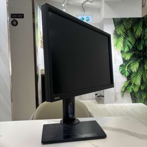 [旋轉升降] BenQ DesignVue 23.8" [2K QHD] IPS sRGB 專業設計繪圖顯示器 (BL2420P...