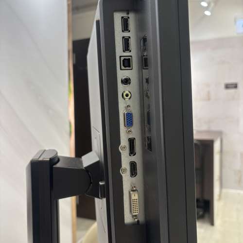 [旋轉升降] BenQ DesignVue 23.8" [2K QHD] IPS sRGB 專業設計繪圖顯示器 (BL2420P...