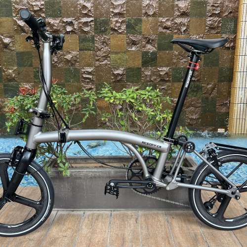 2025 最新款超輕版 ACEOFFIX C5 5速/7速 啞黑色碳前叉鋁合金折叠車 送前後蛙燈叮叮