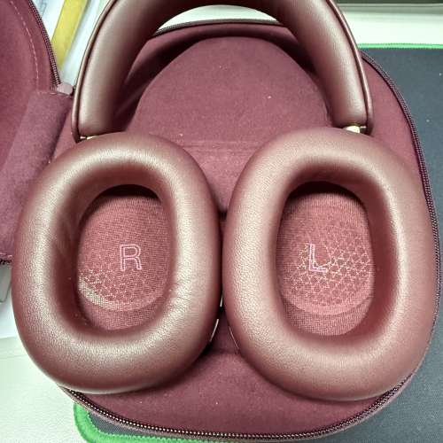 好新凈 B&W PX8 酒红色行貨有長保用