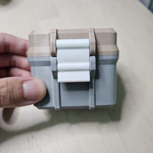 95%new 3d打印 Sony 電池盒連sd卡槽 (FZ100 電池用)