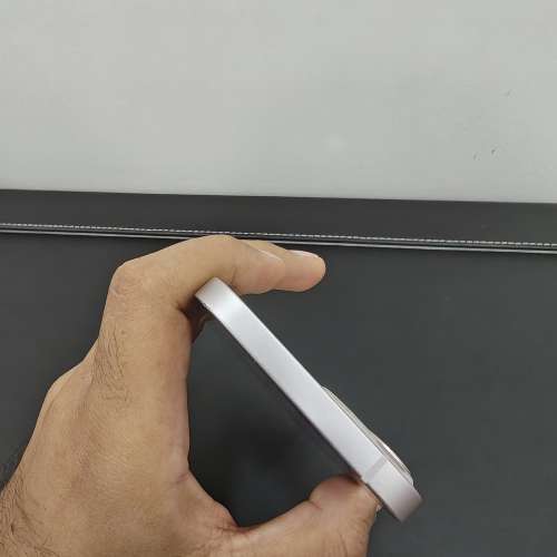 iPhone 13 128GB 香港行貨