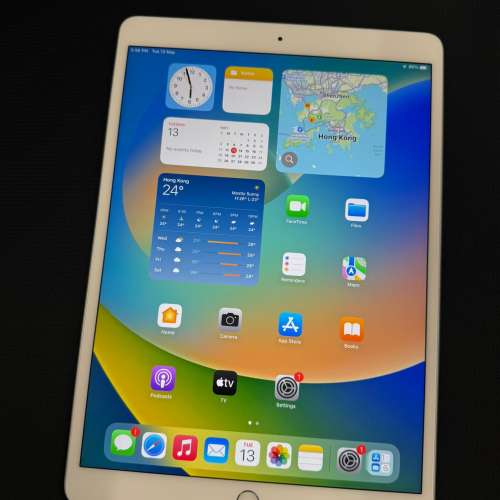 iPad Air 3 10.5" 64GB Cellular + smart keyboard