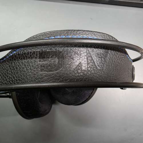 AKG 65 周年限量版 K702