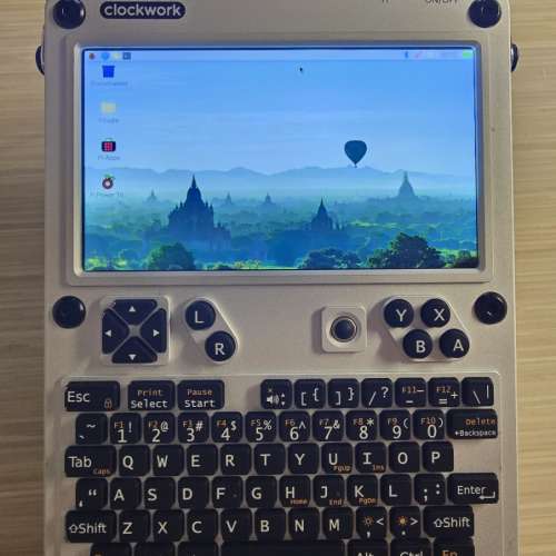 九成新ClockworkPI uConsole 帶4G 模塊 ( CM4 8GB ) 連天線及保護包 Raspberry Pi