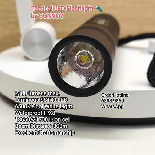 戰術.強光電筒（不包括鋰電池&充電器）21700或18650鋰電Convoy Flashlight 🔦 Torch.