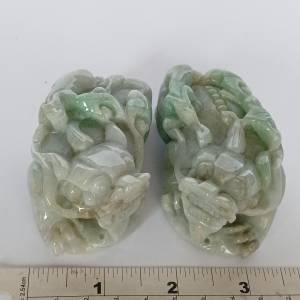 一對翡翠A玉 约3寸好運招财貔貅擺件/手把件，有色 好工， 鎮店鎮宅之寶。一對售1680...