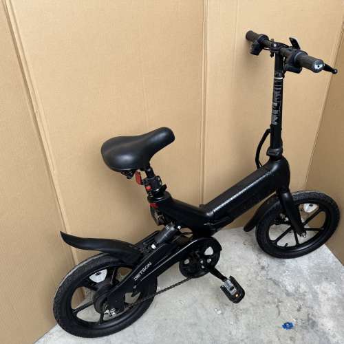 JETSON  16 ＂電動單車，9成新，全正常，只欠電池。