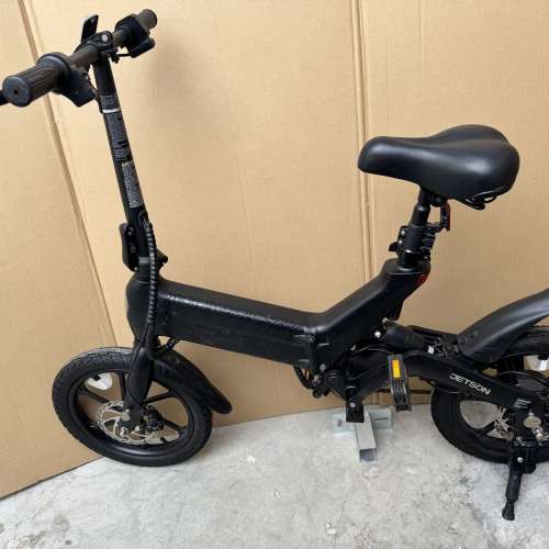JETSON  16 ＂電動單車，9成新，全正常，只欠電池。