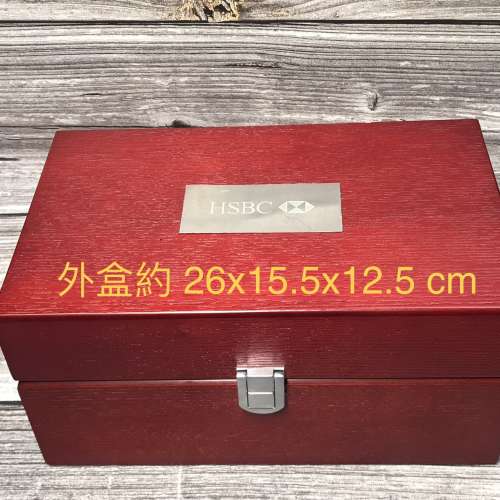 滙豐銀行 舊版銅獅子擺設 原裝精美木盒版   HSBC Metal Lion Set with original wo...
