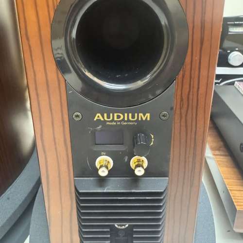 全新AUDIUM COMP 9 AIR 主動式 WIFI (內置擴音) 落地喇叭 德國制造