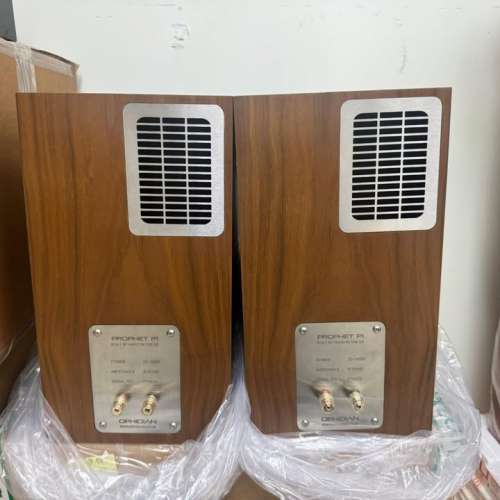 全新Ophidian P1 Evolution loudspeakers 書架喇叭 (hand made in UK)