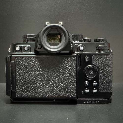 Nikon Zf + NIKKOR Z 40mm f/2 SE - 行貨有保2025年12月底