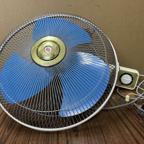 KDK  16寸掛牆風扇，100 ％全正常，