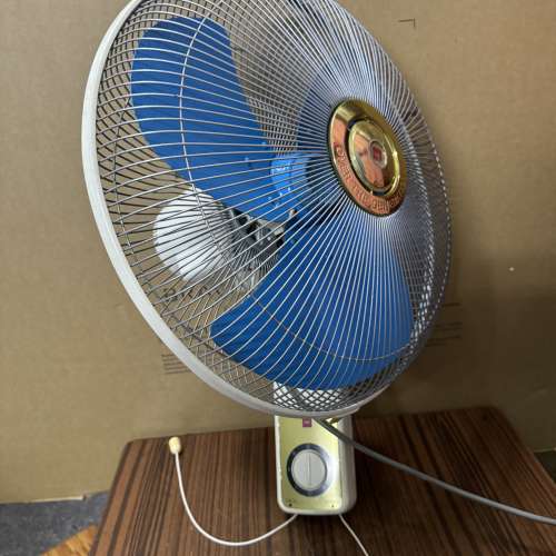 KDK  16寸掛牆風扇，100 ％全正常，