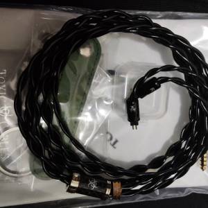 Toxic Cables Hornet