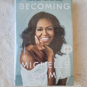 100% NEW - BECOMING MICHELLE OBAMA