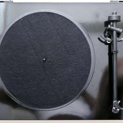 Rega Planar1 唱盤 + Rega RB110唱臂 + Rega Carbon唱頭(2020年得五星大獎英國唱盤)...