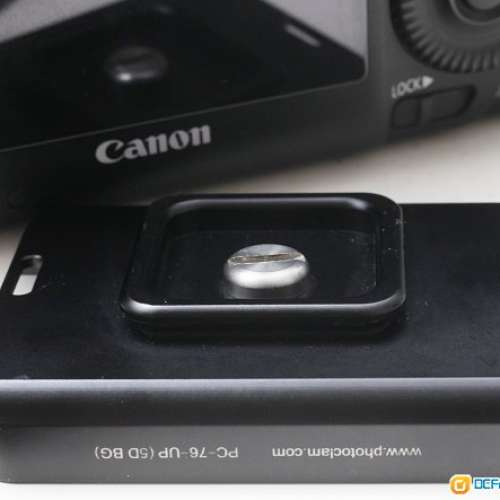 Photo Clam PC-76-UP 快拆版 設計為 Canon (EOS) 5D機身專用 韓國製造