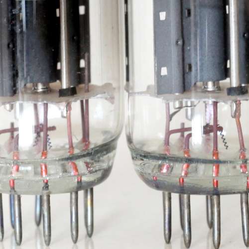 RFT  EZ81 整流管  1970年代東德制造  少用新淨每支$480