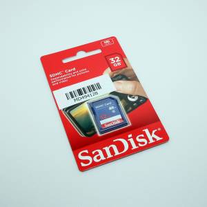 SanDisk 32GB SDHC SDSDB-032G (Class 4) Memory Card
