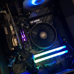 AMD Ryzen 5 3600 + Asus TUF Gaming B450M Pro S + 2 x Geil ARGB 3200MHz 8GB DDR4