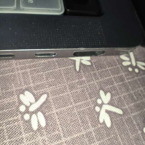 Macbook Pro 14 2021 M1 pro