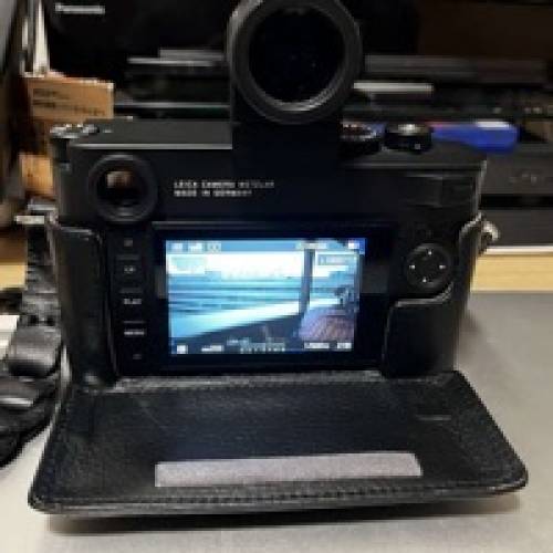 Leica m10 Body + Leica visoflex viewfinder