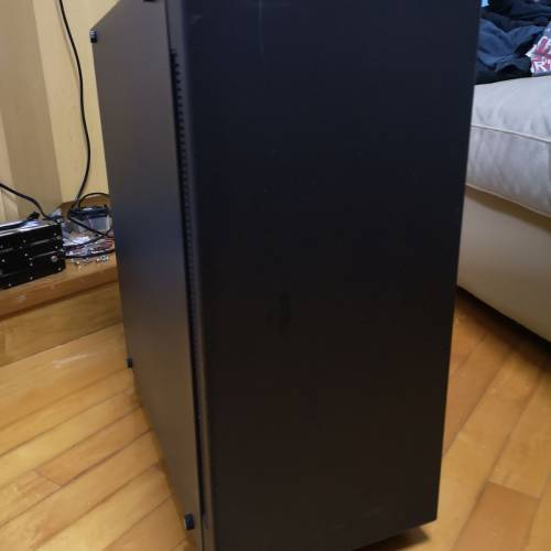 環保價 重料Antec P110 靜音機箱