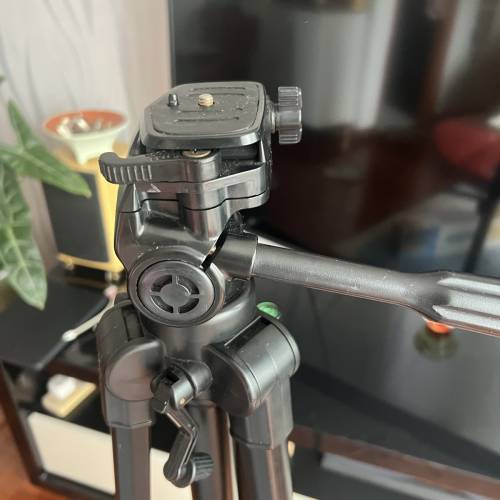 Velbon DF-61三脚架