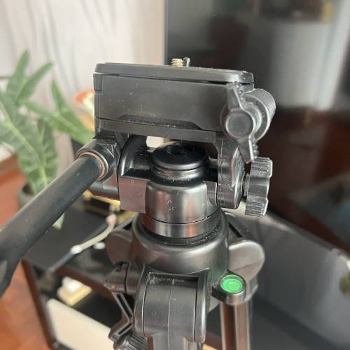 Velbon DF-61三脚架