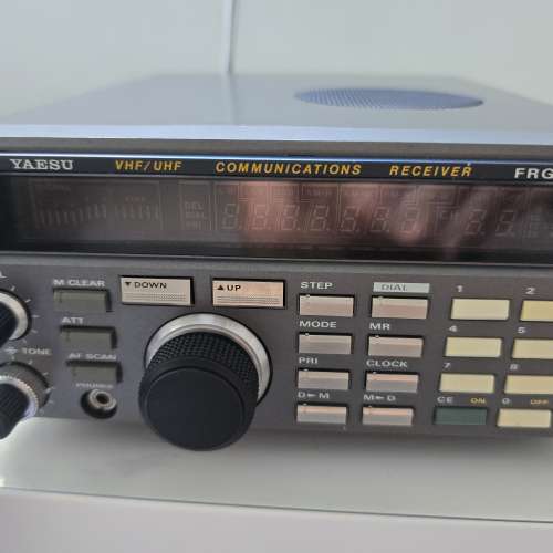* 日本制 * 八重洲 * Yaesu * VHF/UHF * 收音機 *