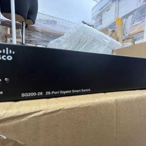 Cisco 26-port Gigabit Smart Switch SG200-26 with Rack Mount L-Bracket