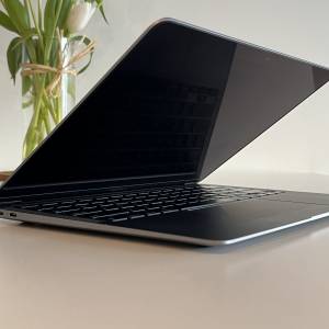 MacBook Air M1 (2020) - 16GB RAM / 512GB SSD