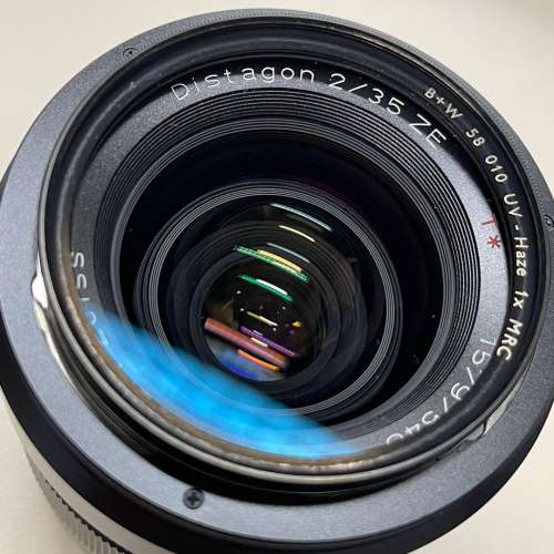 Zeiss Distagon T* 2/35 ZE with B+W UV-Haze 1x MRC Filter