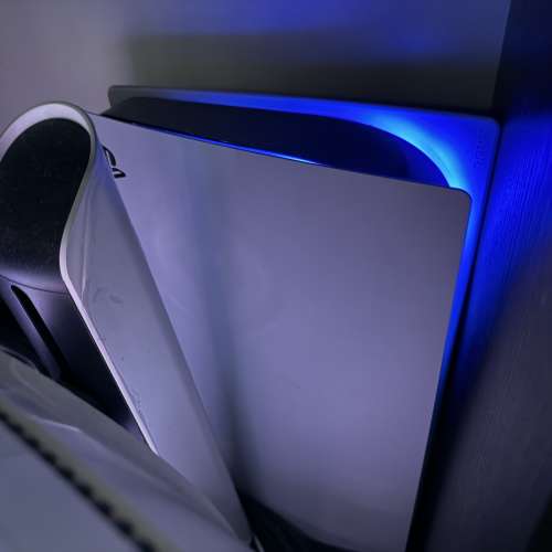 PS5 厚機 CFI-1218A 光碟版（唔連手掣）跟日版 劍星實體版